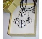 Izvirna darila - unikatni uhani, prstan in obesek - pikapolonica (belo-črna)