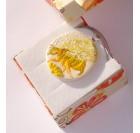 Čebelica obesek - obeski za verižice - ročno poslikan