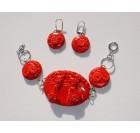 Rdeča zapestnica in uhani z motivom mačk pasme Sfinga